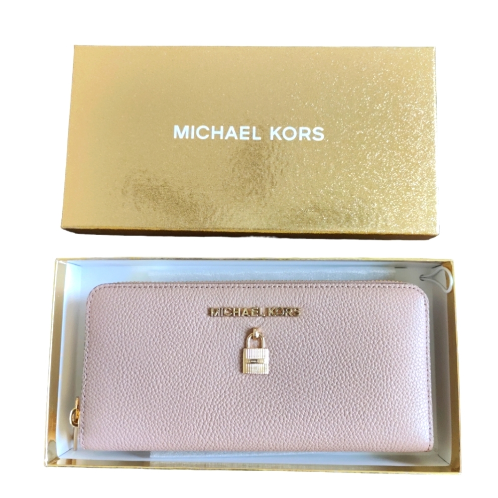 Michael Kors MK Wallet